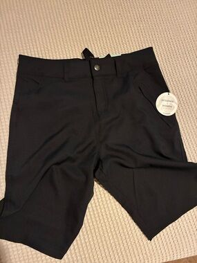 NWT Women’s Black Performance Shorts, XS, Magellan